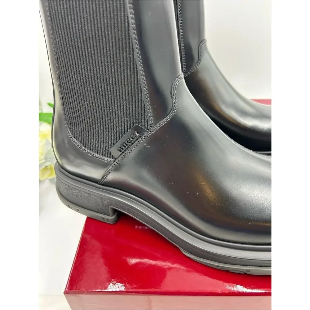 Men's Gucci, black leather Chelsea boots size 9, fits 9.5 US made in Italy